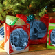 Illustration for article titled Why Unwrap Presents When You Have X-Ray Gift Vision?